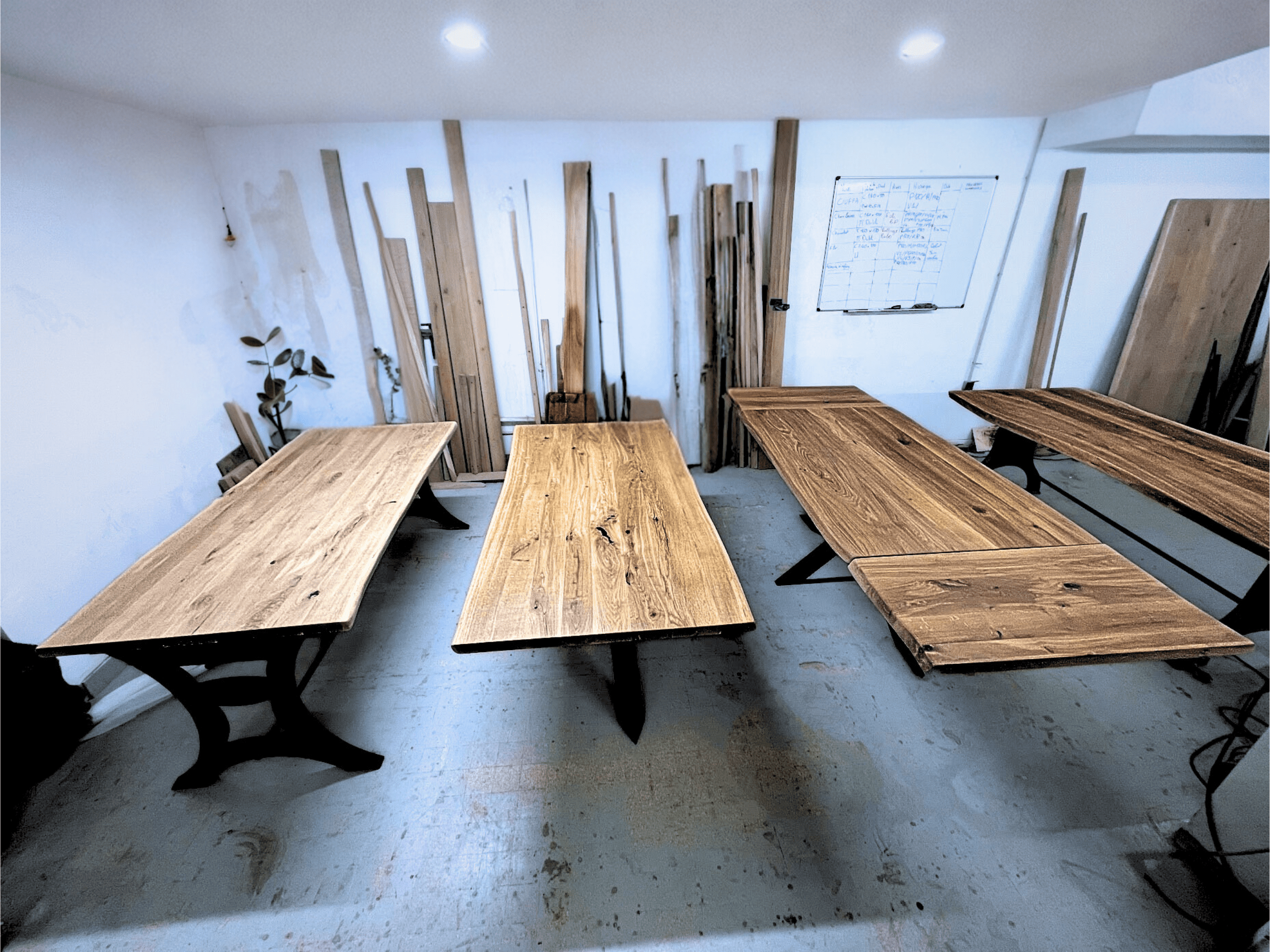 Comment est préparé le bois de votre plateau de table - VitaDeco